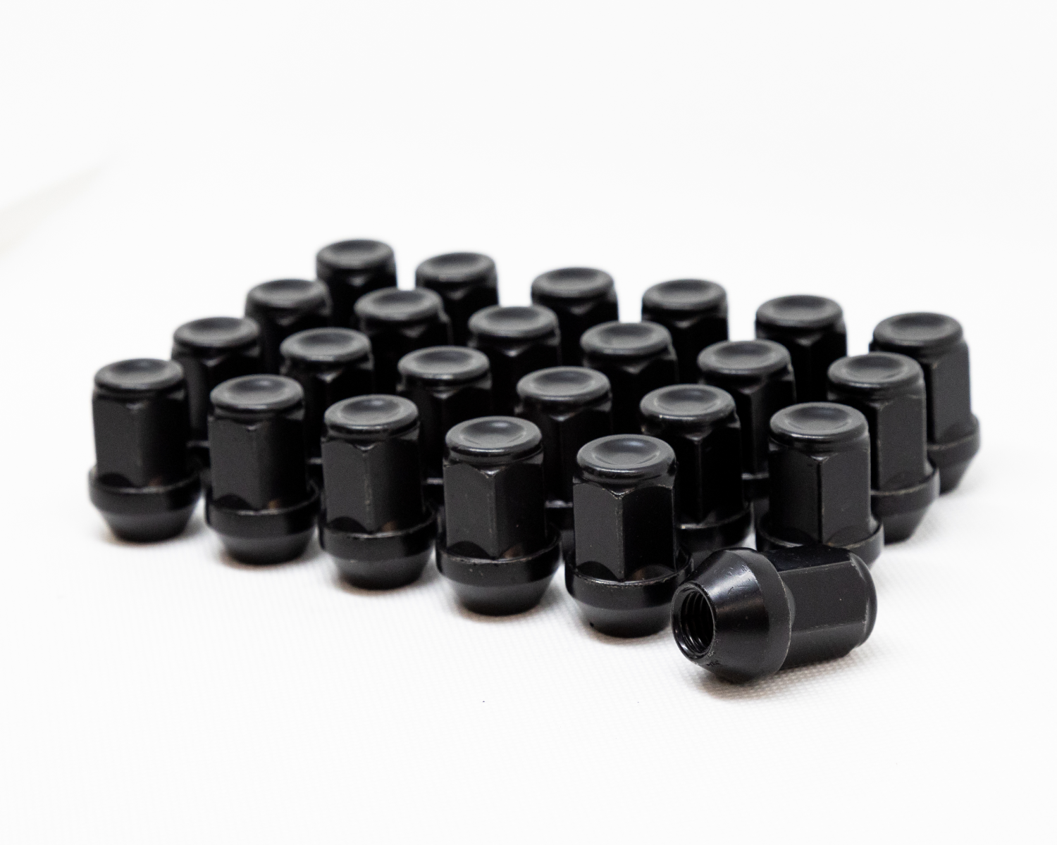 Lug Nuts _ M12x1.5x34 Closed