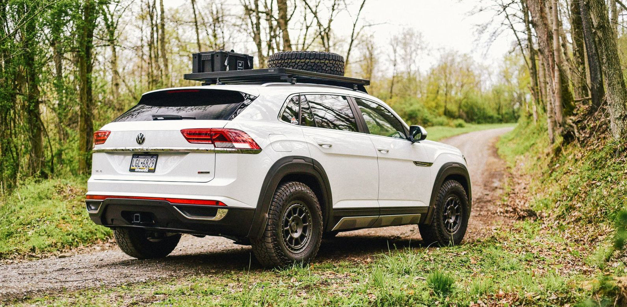 White Volkswagen Atlas Cross Sport overland build fitted with fifteen52 Traverse MX wheels