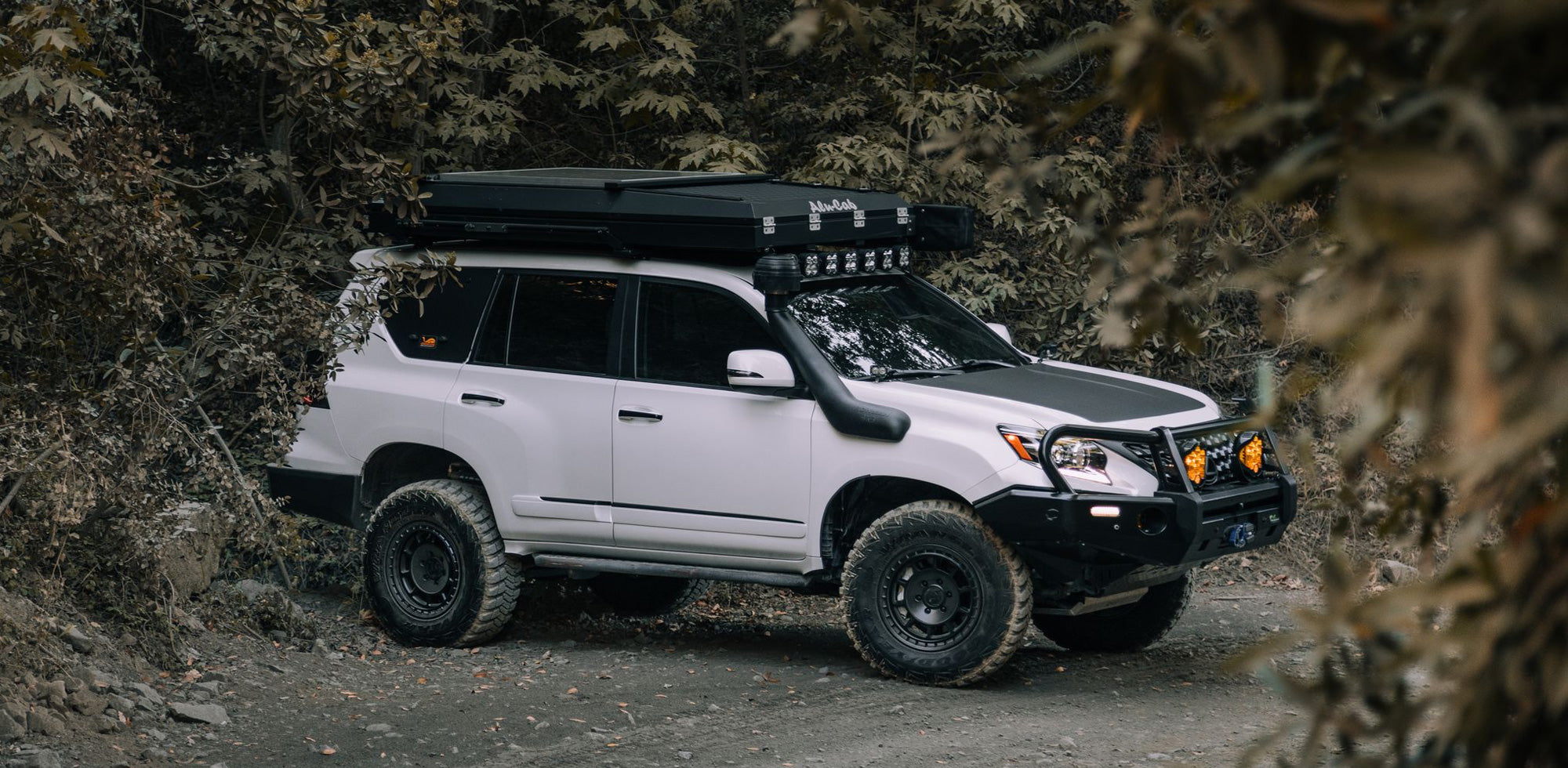 Lexus GX460 on fifteen52 Traverse HD wheels