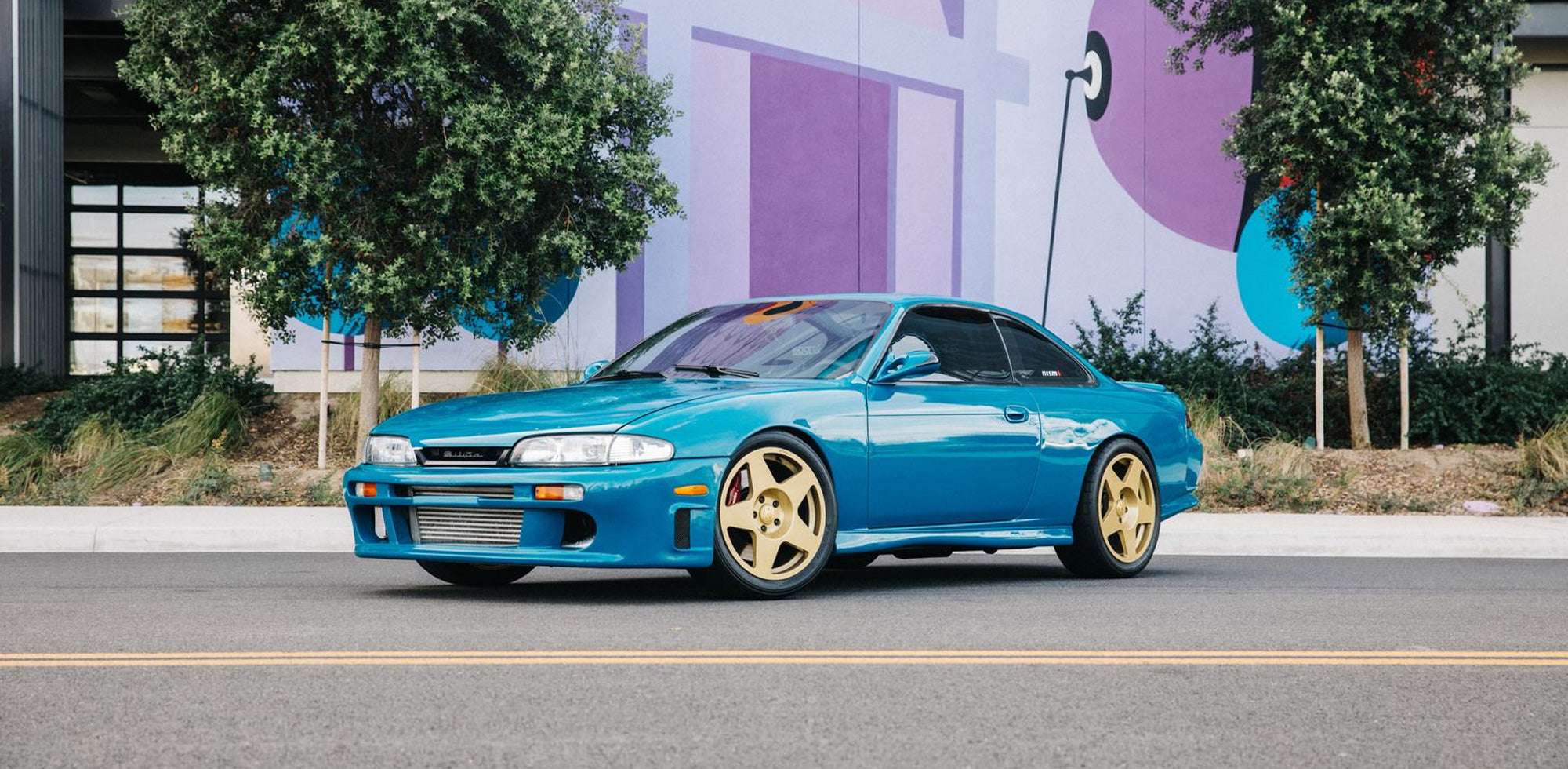 Nissan 240sx on Tarmac Gold – fifteen52