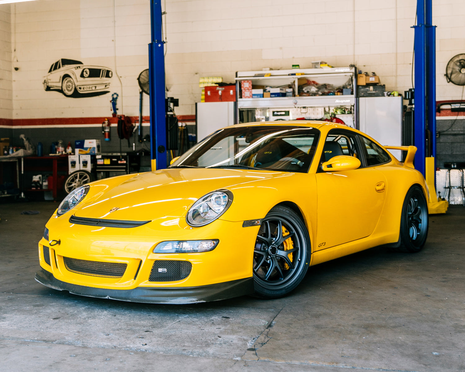 RYH RWB x fifteen52 Porsche 911/993