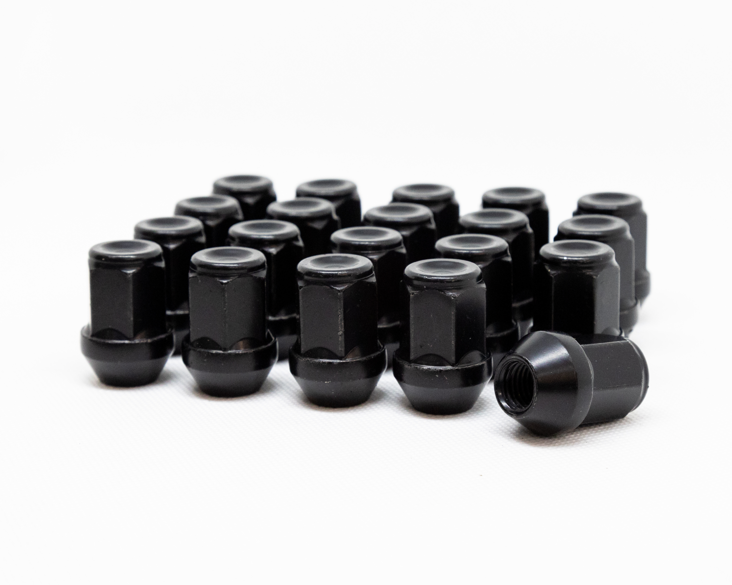 thumbnail image 2 of H&R Silver Tapered Collar Closed Wheel Nut (M12x1.5x34mm, 60 Degree, 19mm Socket) 2 of 4